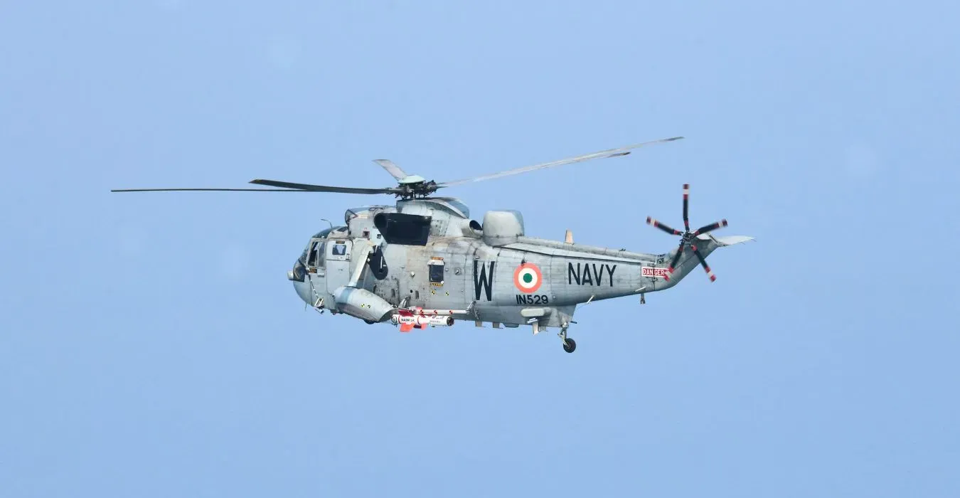 DRDO and Indian Navy successfully tests Naval Anti Ship Missile Short Range